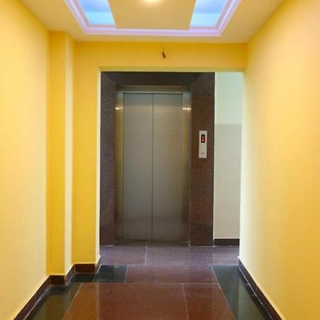 Hotel Titanium Tower Madras Buitenkant foto